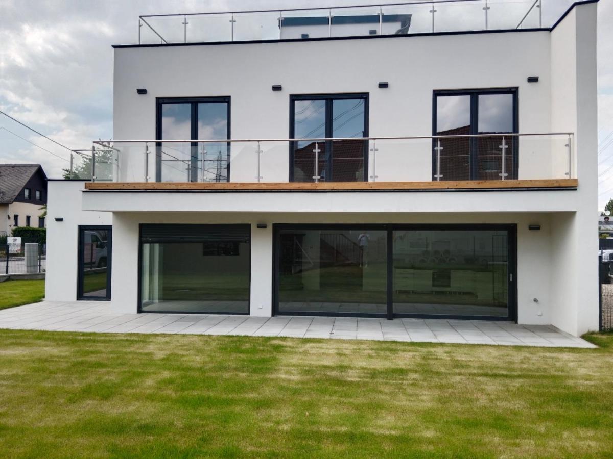 Haus Mit Garten Bei Wien Langenzersdorf Bagian luar foto